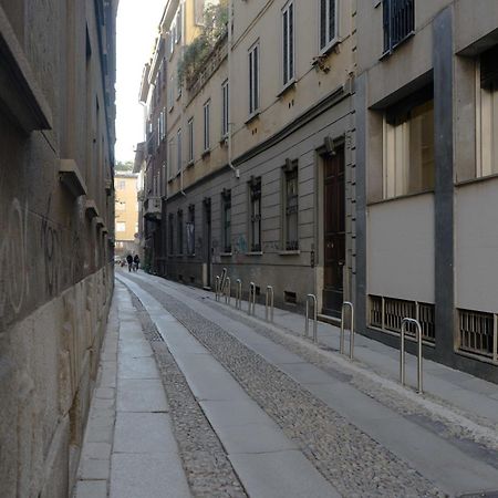 Disciplini Apartment A 5 Min Dal Duomo Mailand Exterior foto